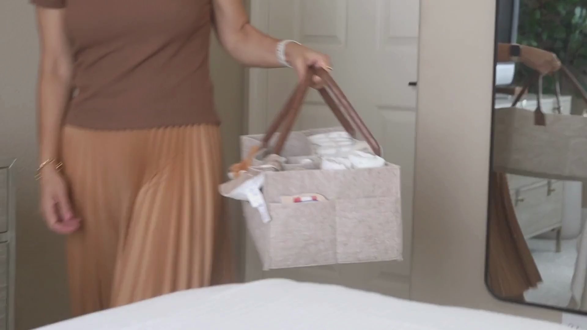 Load video: diaper caddy organizer felt